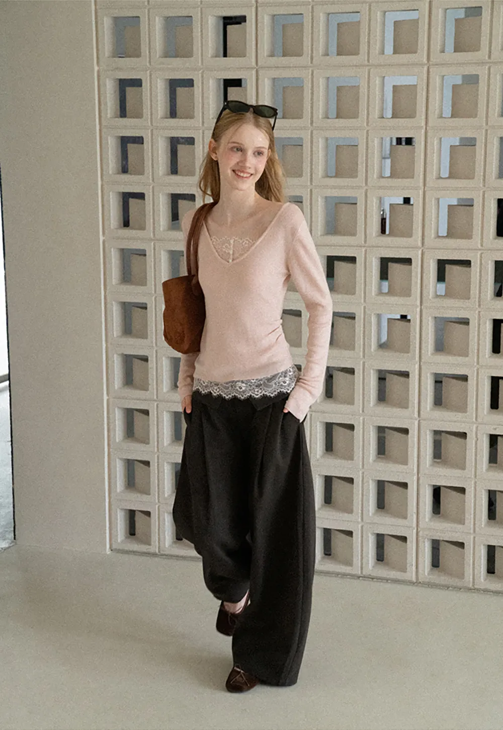 Lace Trim V Neck Long Sleeve Knit Tank Top