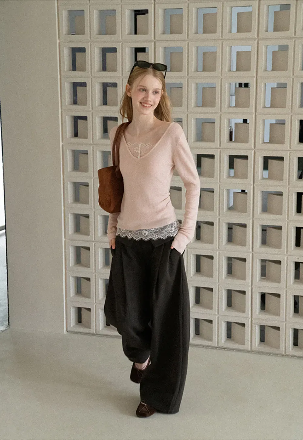 Lace Trim V Neck Long Sleeve Knit Tank Top