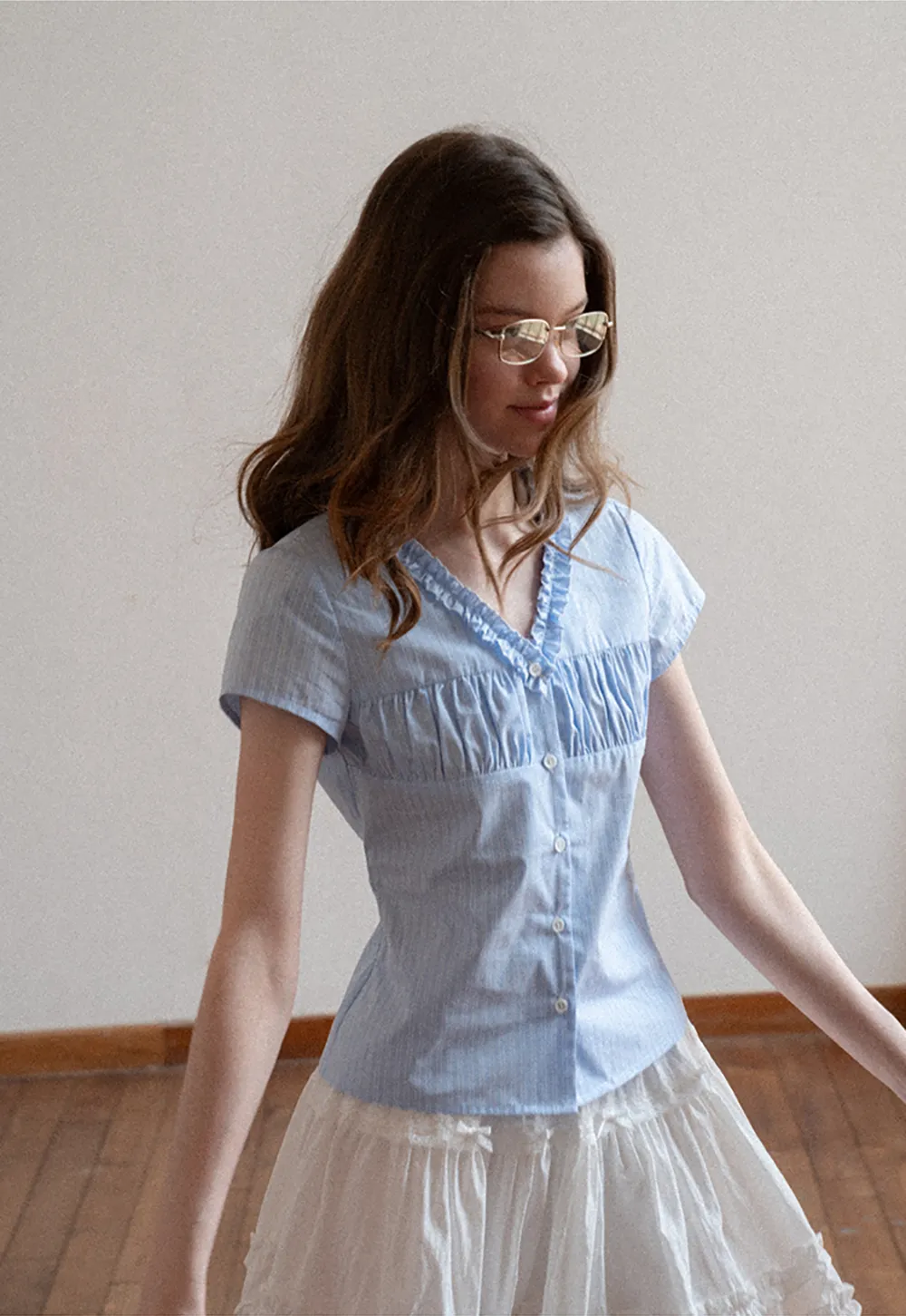 Short Sleeve Button Up Shirt with Ruffled Collar