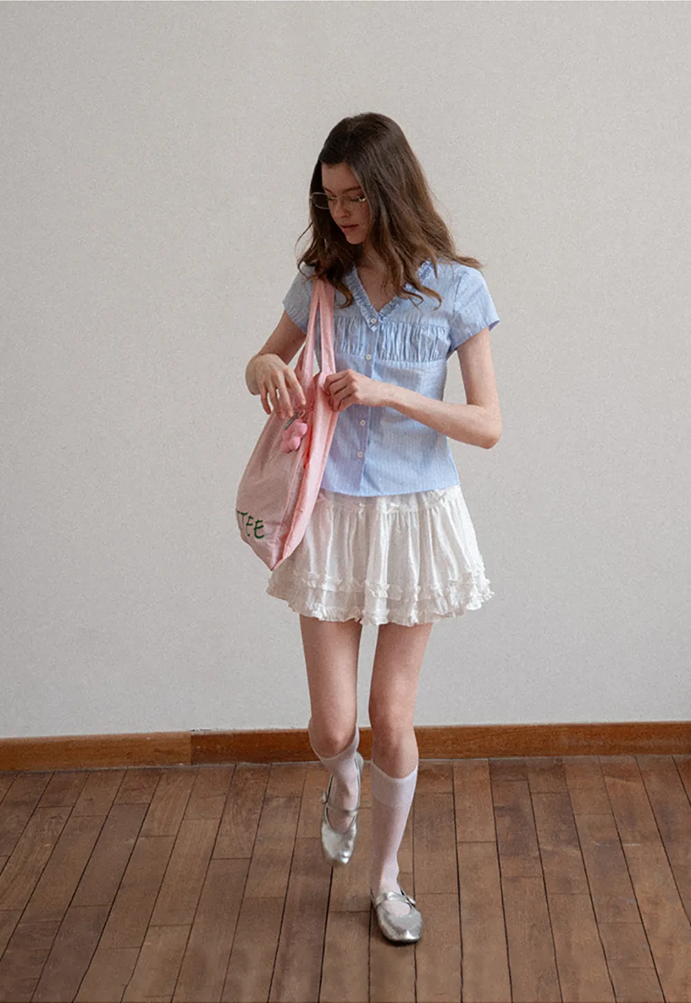 Short Sleeve Button Up Shirt with Ruffled Collar