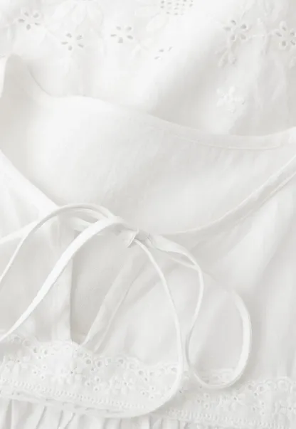 Lace Trim Puff Sleeve Blouse