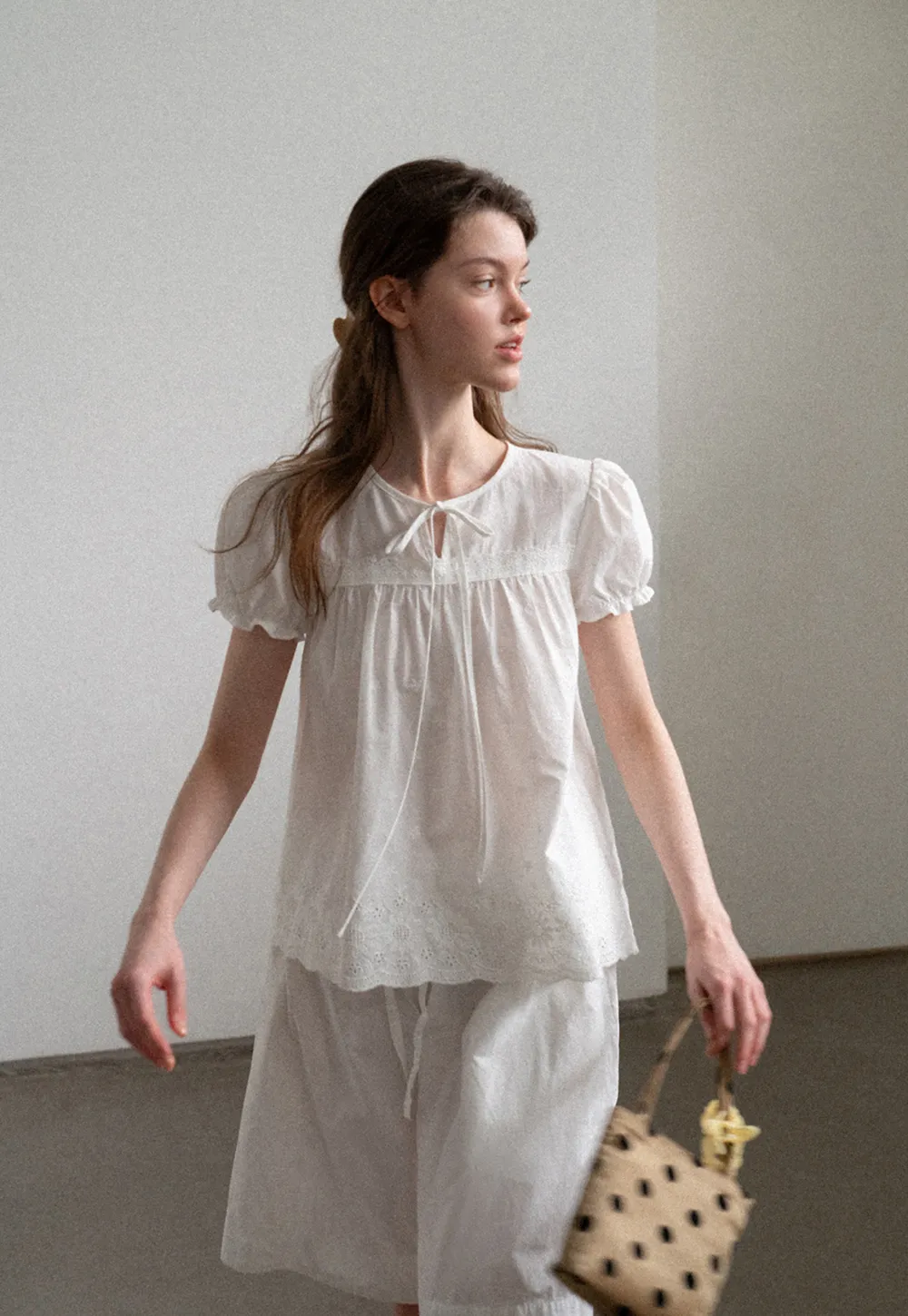 Lace Trim Puff Sleeve Blouse