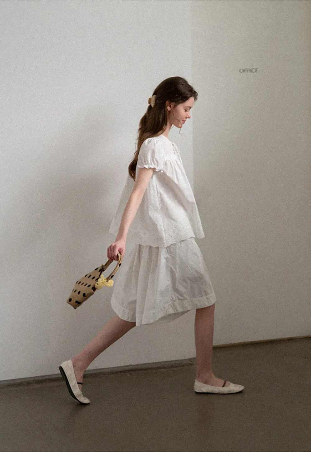 Lace Trim Puff Sleeve Blouse