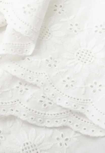 Lace Trim Puff Sleeve Blouse