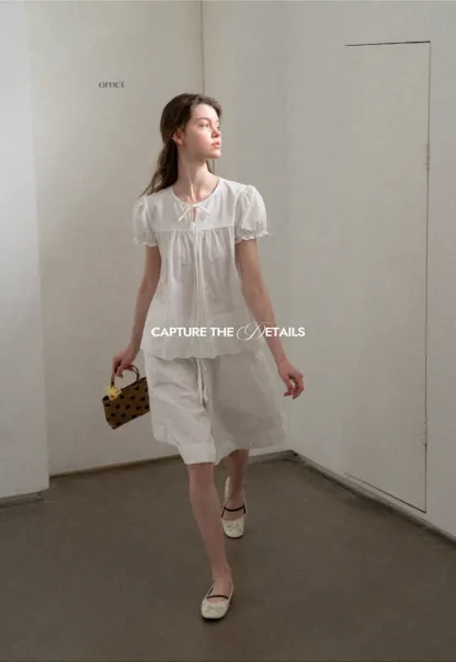 Lace Trim Puff Sleeve Blouse