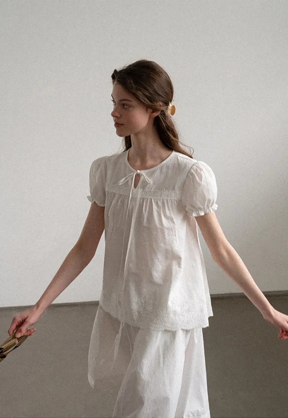 Lace Trim Puff Sleeve Blouse