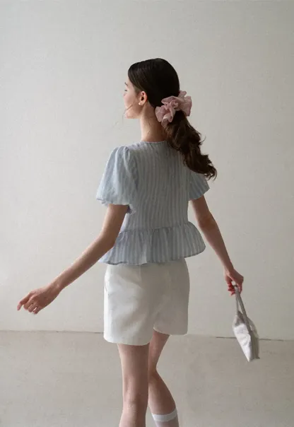 Puff Sleeve Ruched Front Shirt