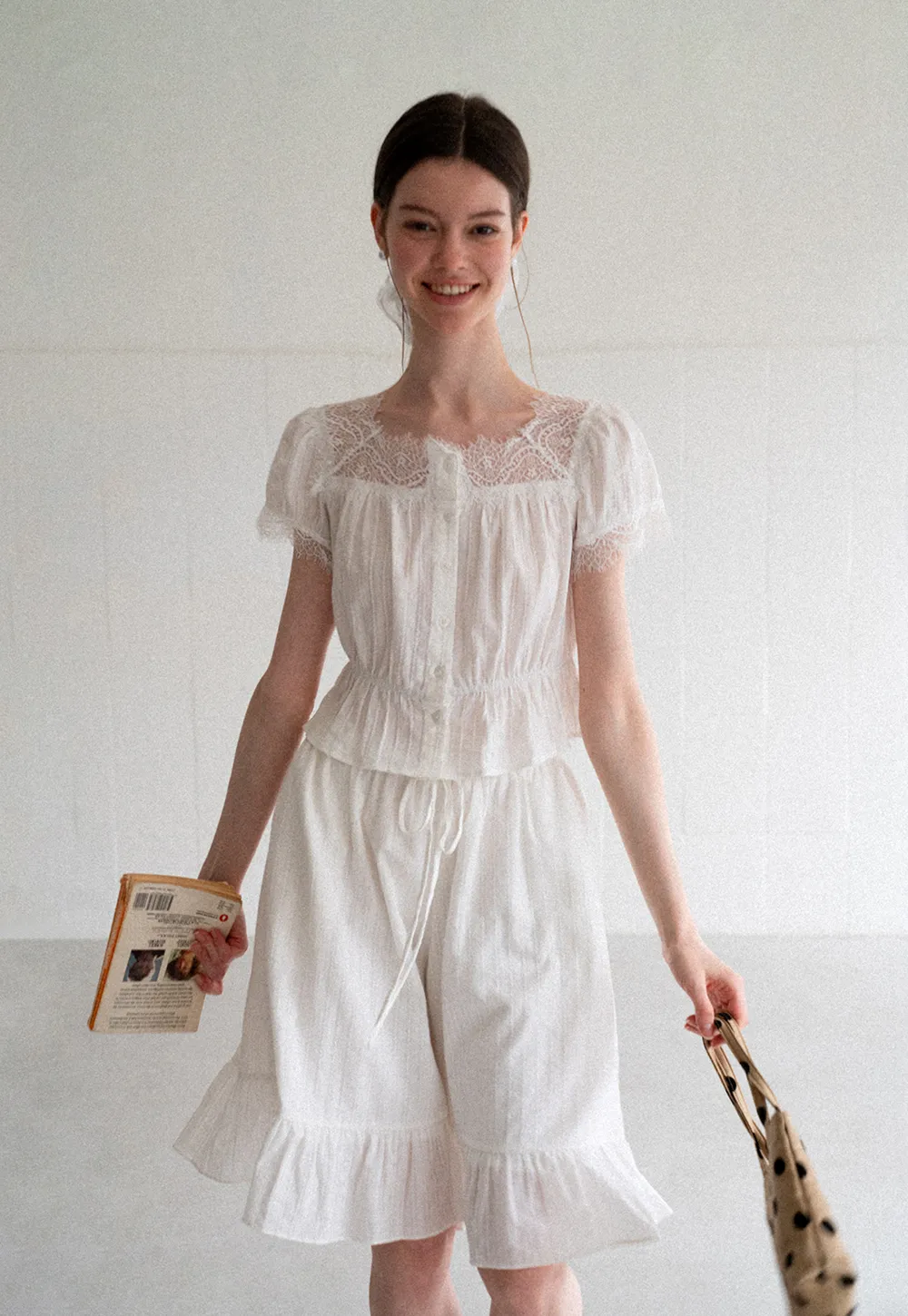 Lace Trim Puff Sleeve Top With Drawstring Waist Shorts Set