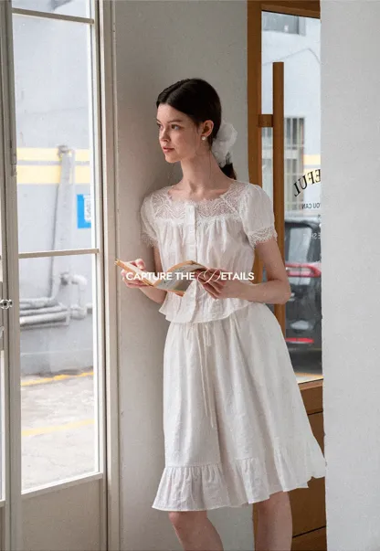 Lace Trim Puff Sleeve Top With Drawstring Waist Shorts Set