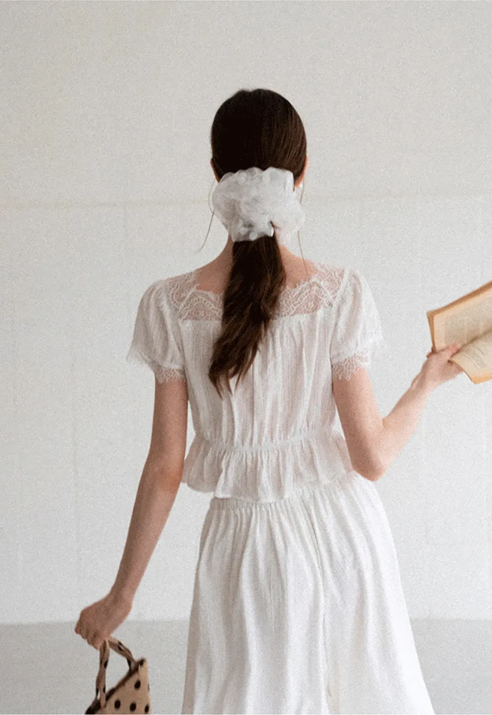 Lace Trim Puff Sleeve Top With Drawstring Waist Shorts Set