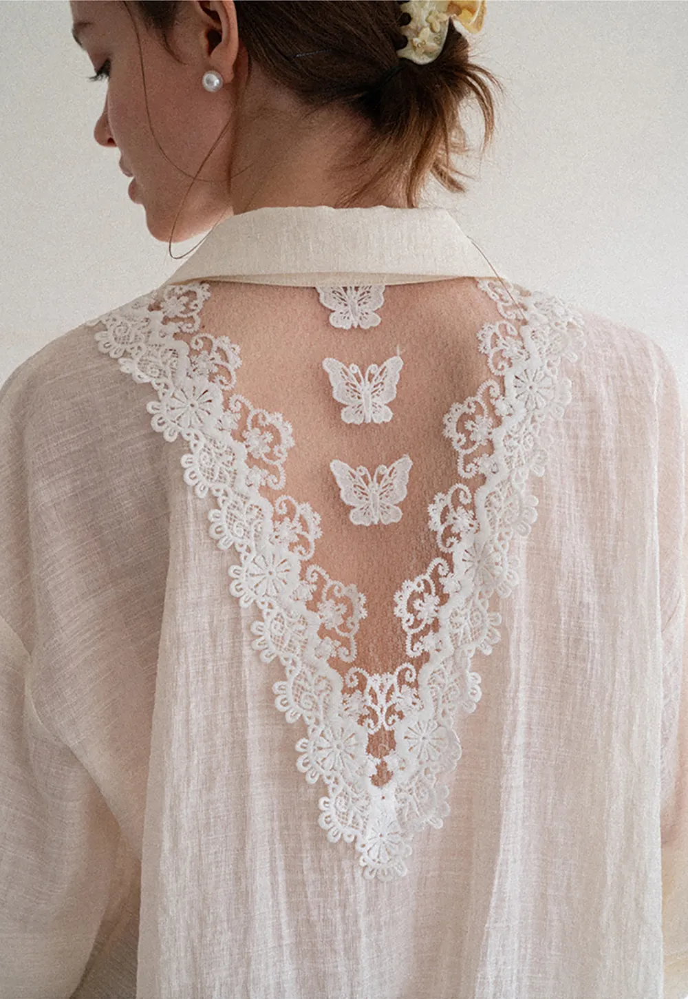 Lace Trim Collar Oversized Shirt