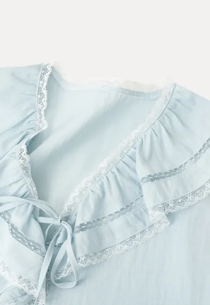 Ruffled V Neck Lace Trim Short Sleeve Shirt
