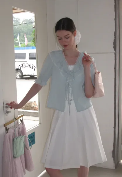 Ruffled V Neck Lace Trim Short Sleeve Shirt
