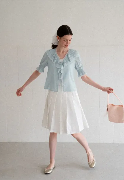 Ruffled V Neck Lace Trim Short Sleeve Shirt
