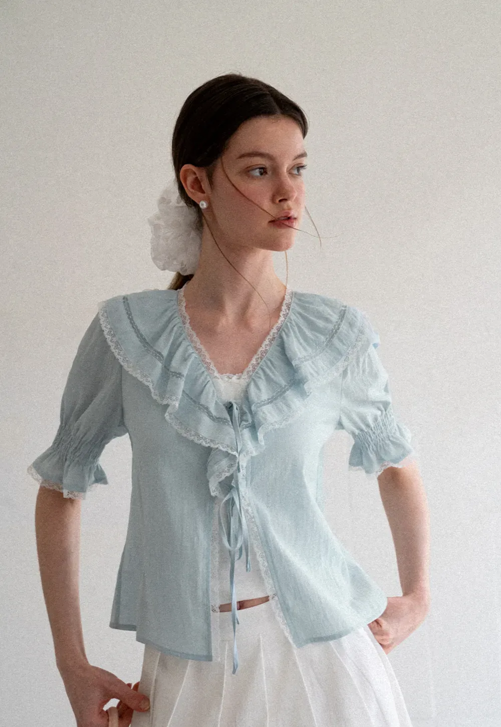 Ruffled V Neck Lace Trim Short Sleeve Shirt
