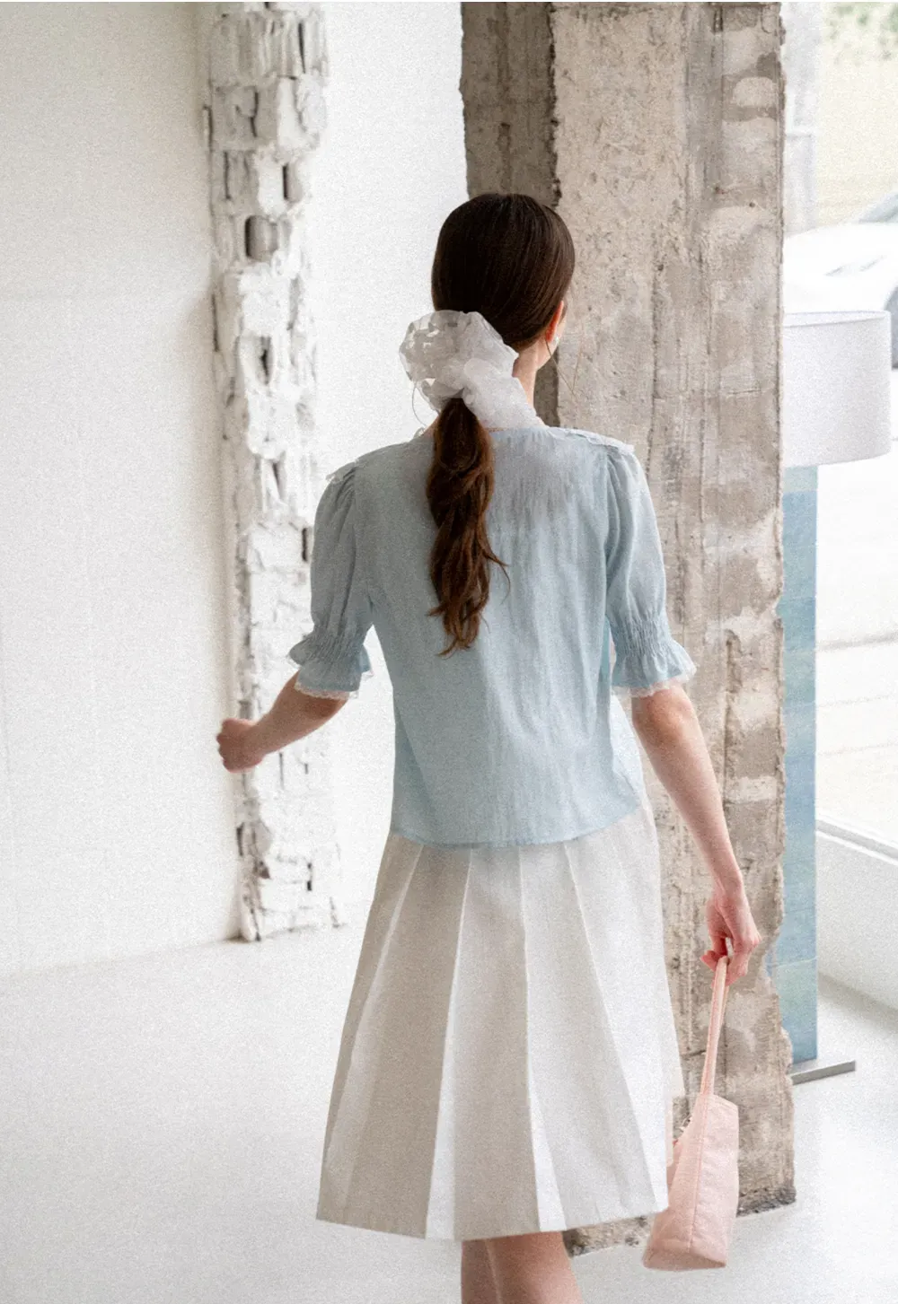 Ruffled V Neck Lace Trim Short Sleeve Shirt