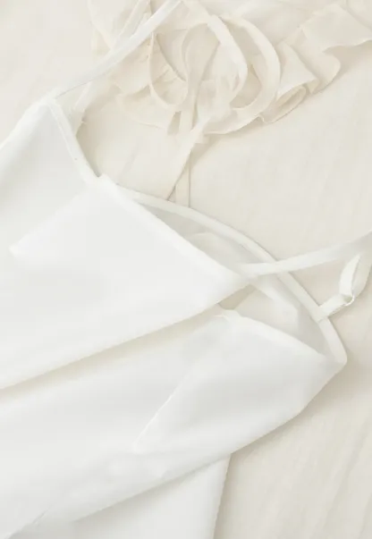Ruffled Collar Lace Trim Long Sleeve Shirt