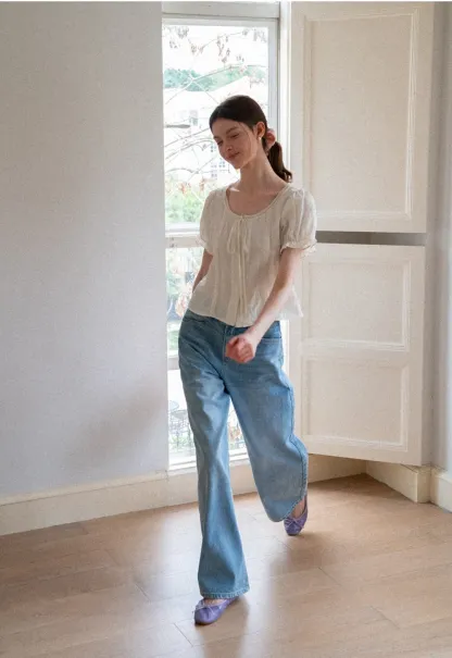Puff Sleeve Ruffled Hem Shirt