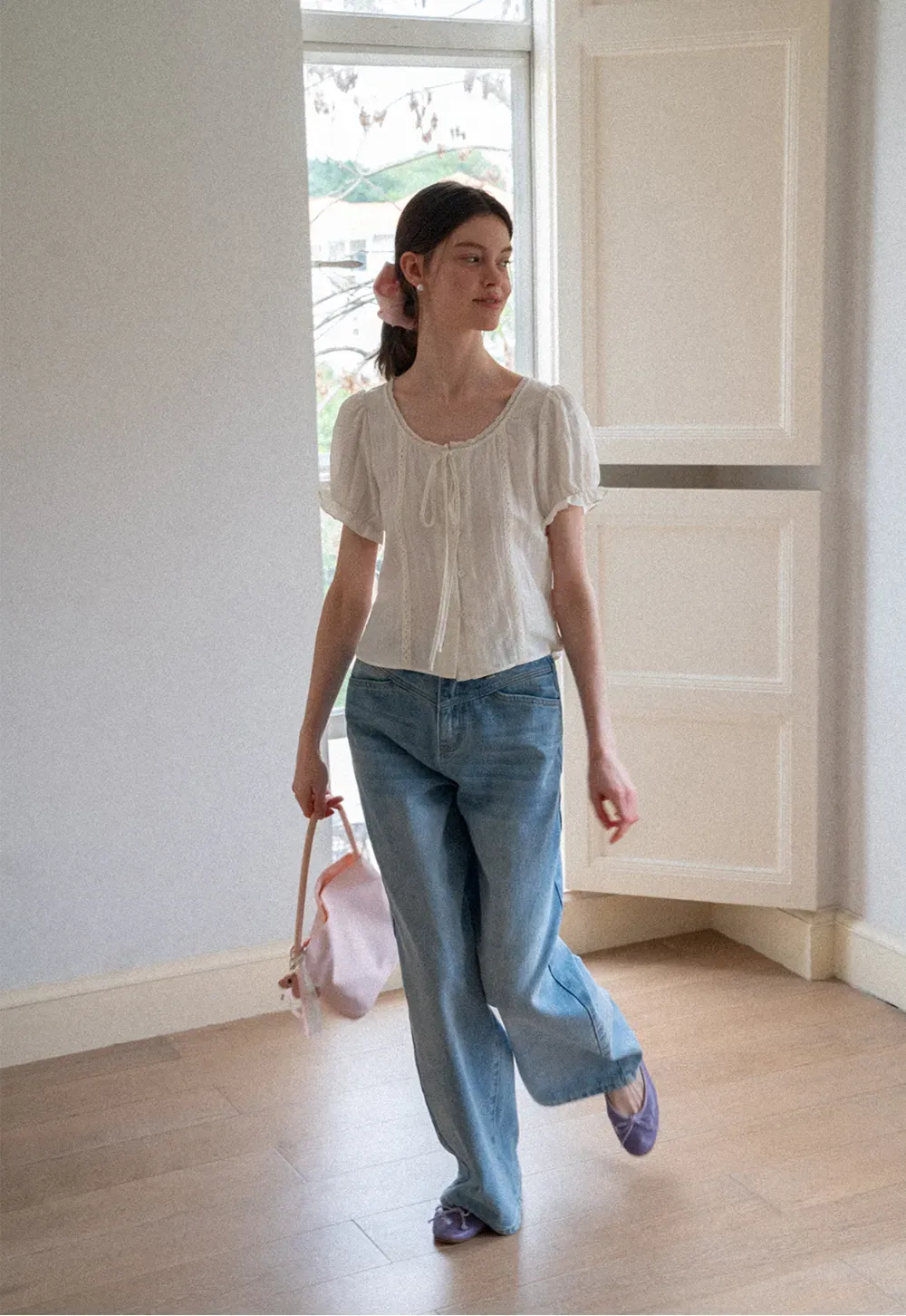 Puff Sleeve Ruffled Hem Shirt