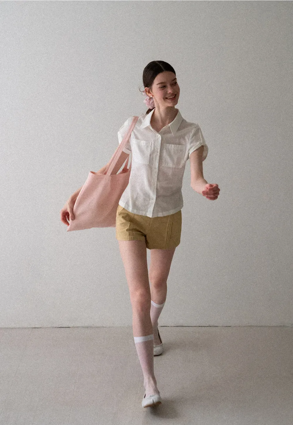 Cropped Collar Short Sleeve Shirt