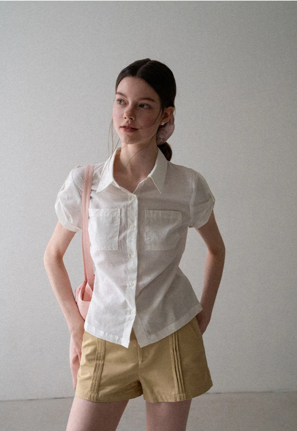 Cropped Collar Short Sleeve Shirt