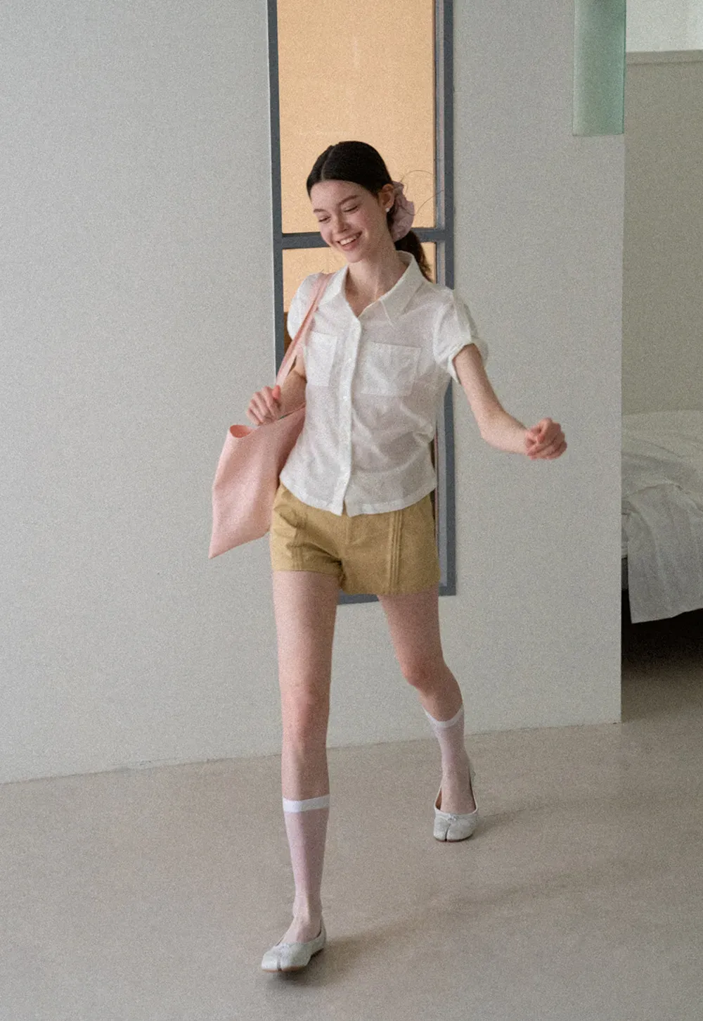 Cropped Collar Short Sleeve Shirt
