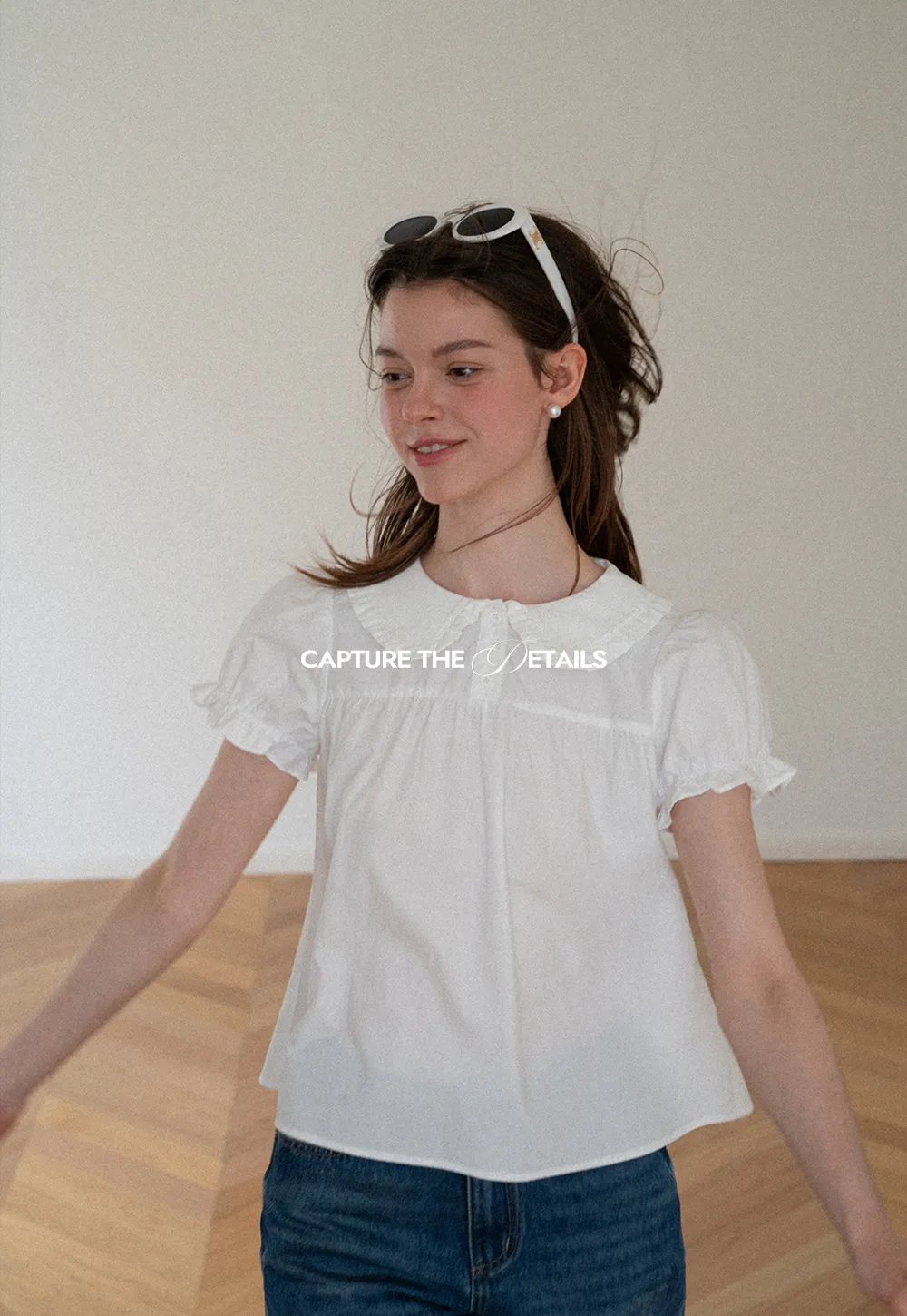 Ruffled Collar Short Sleeve Blouse