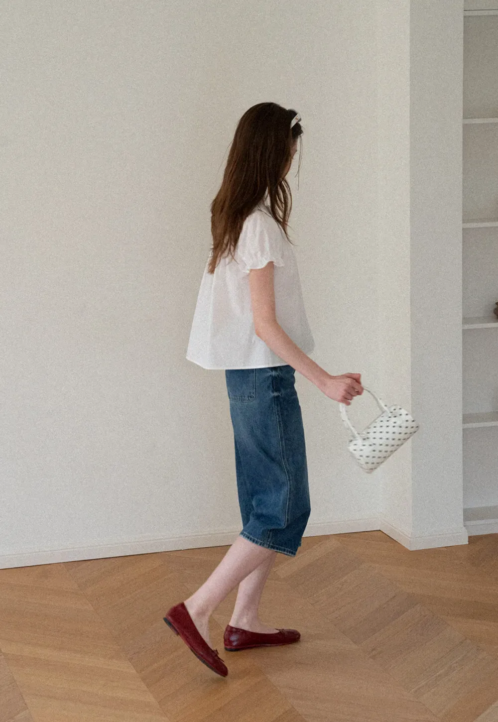 Ruffled Collar Short Sleeve Blouse