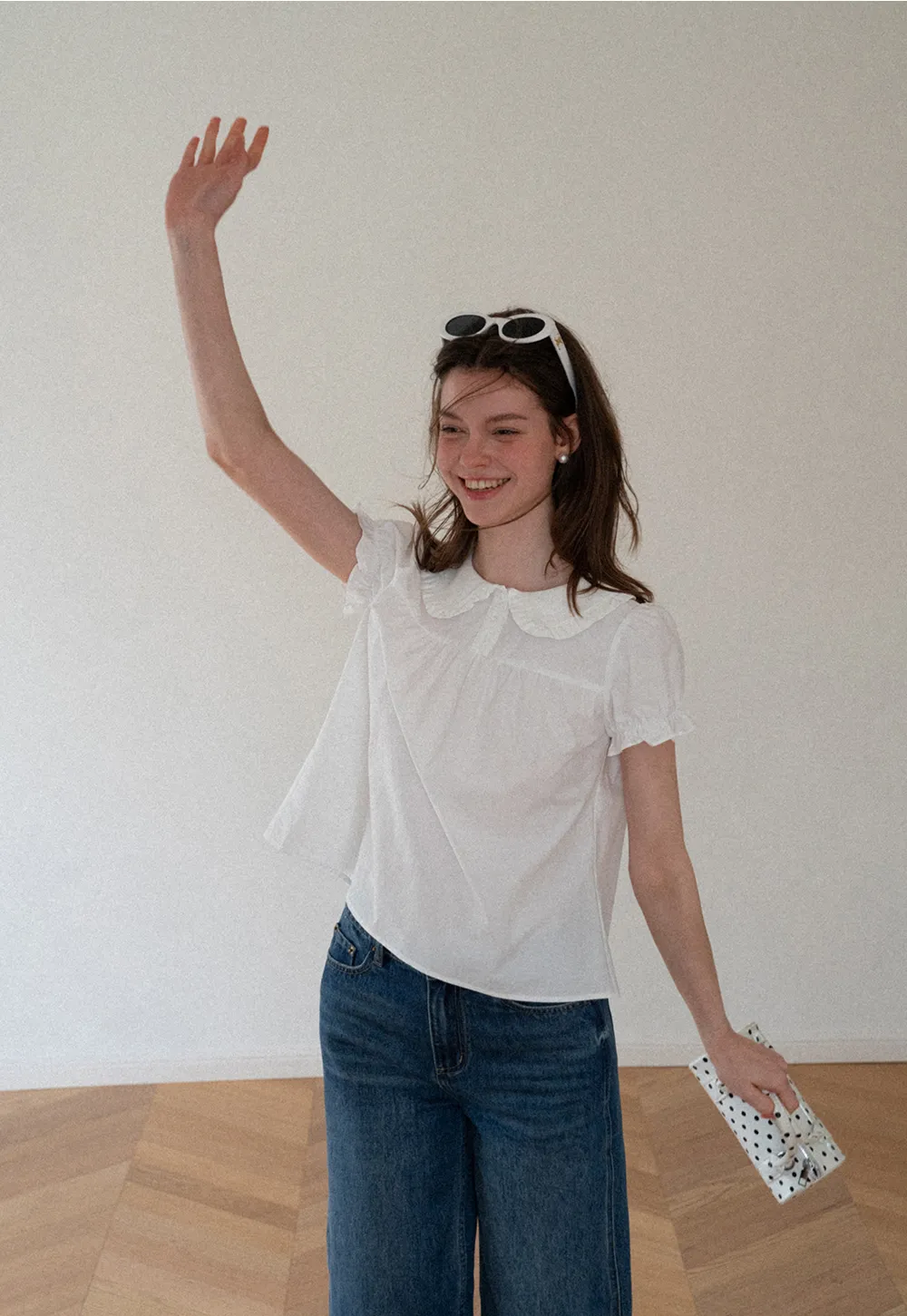 Ruffled Collar Short Sleeve Blouse
