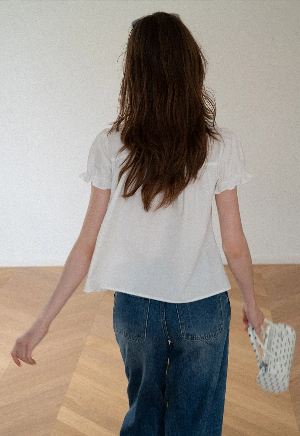 Ruffled Collar Short Sleeve Blouse