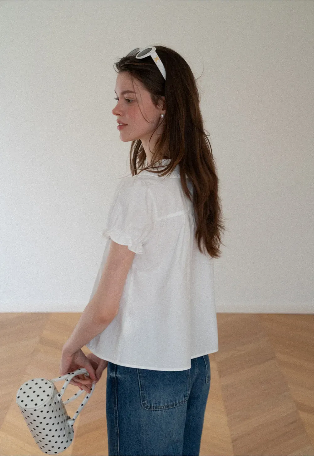 Ruffled Collar Short Sleeve Blouse