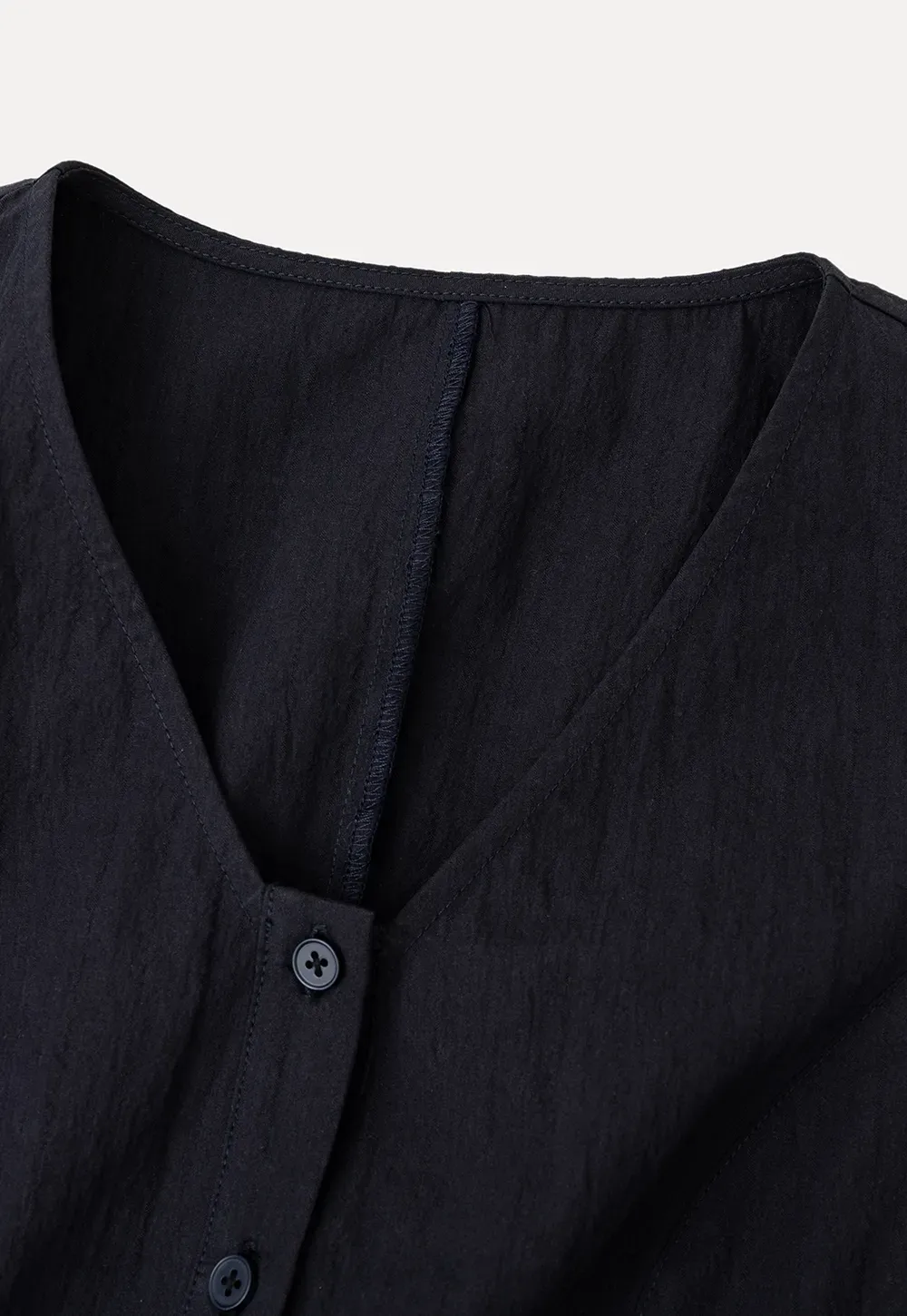 V Neck Sleeveless Peplum Shirt