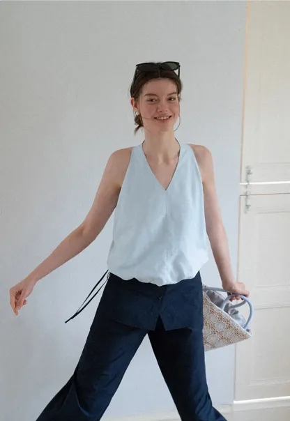 V Neck Sleeveless Halter Top