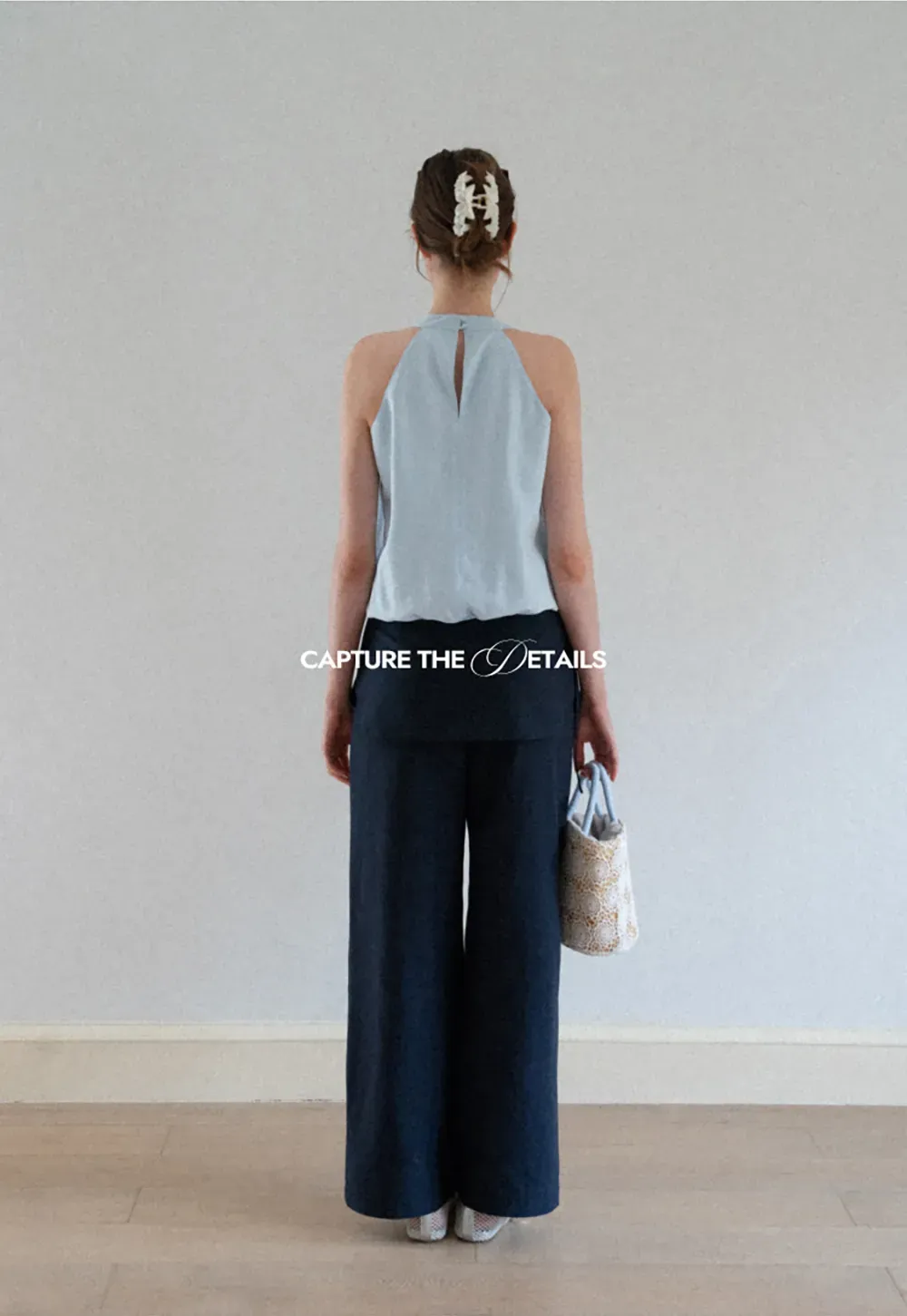 V Neck Sleeveless Halter Top