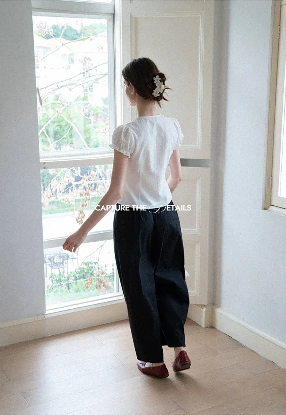 Ruffled Trim V Neck Puff Sleeve Blouse