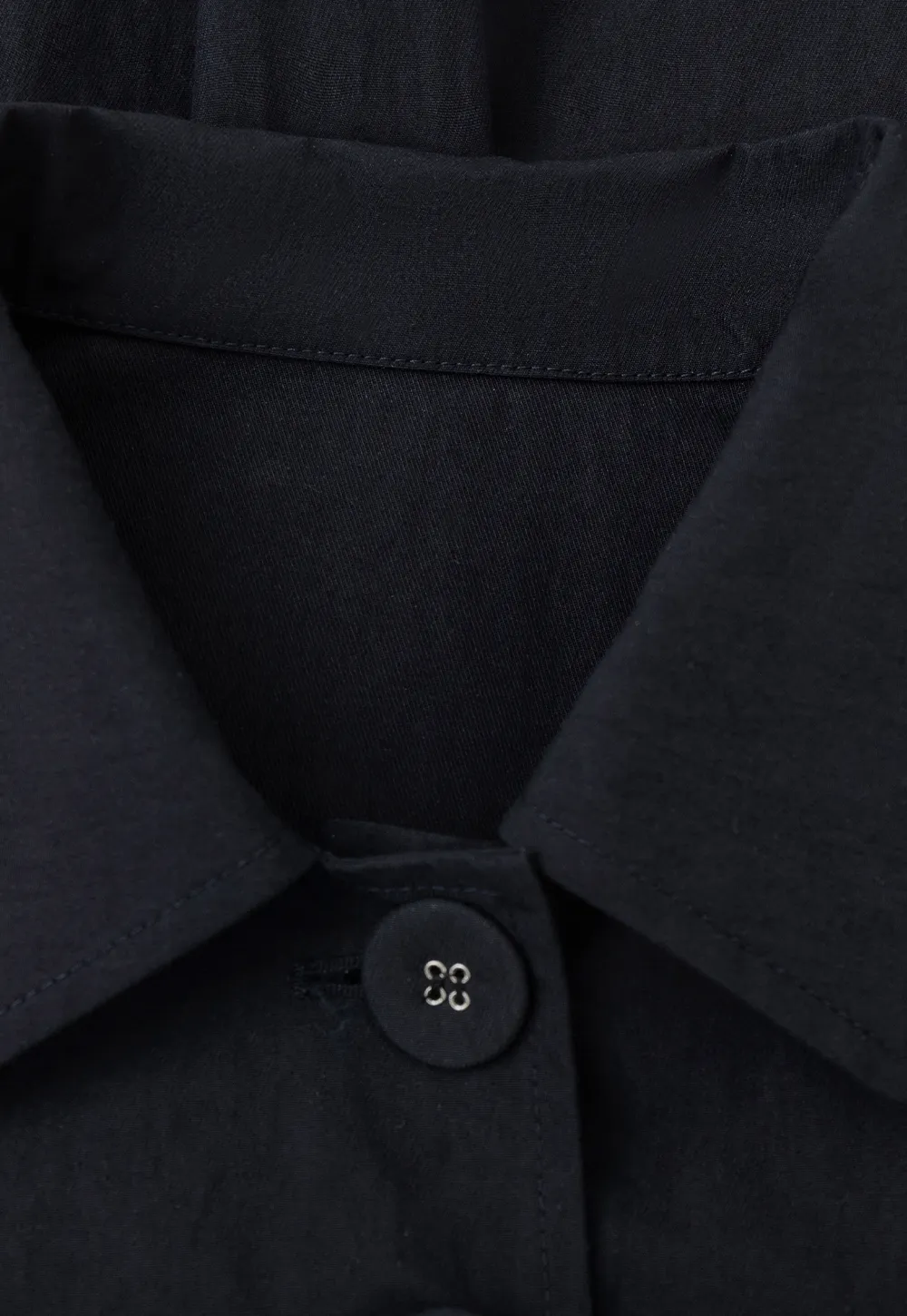 Cropped Shirt with Pleated Yoke and Collar