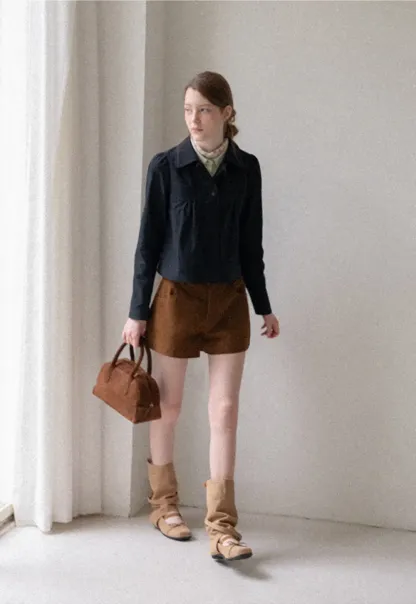 Cropped Shirt with Pleated Yoke and Collar