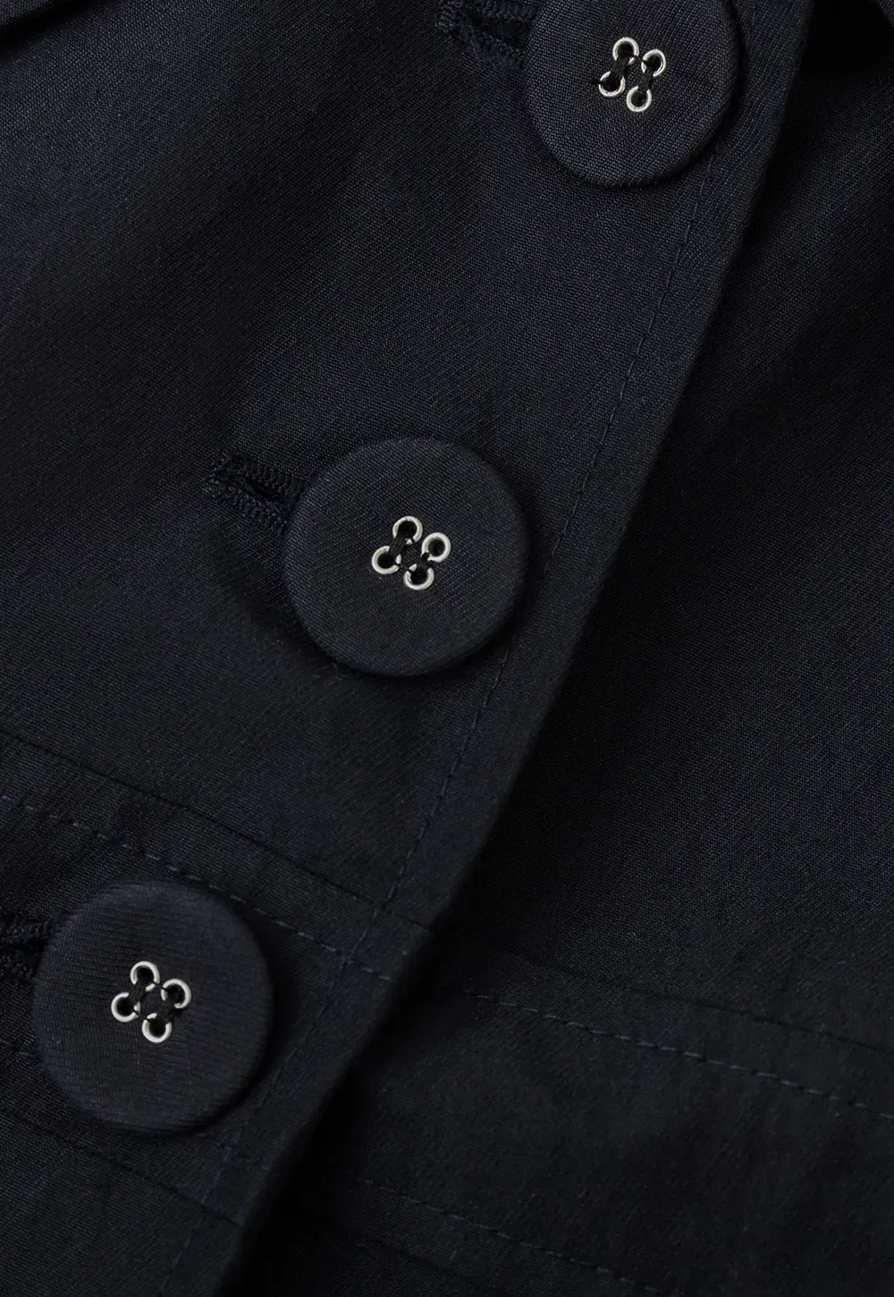 Cropped Shirt with Pleated Yoke and Collar