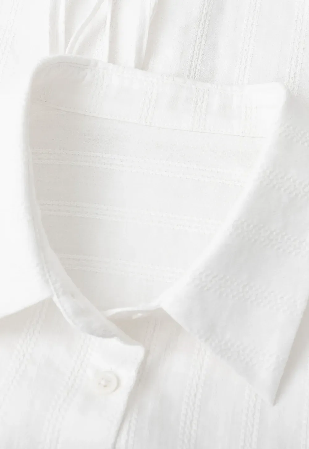 Short Sleeve Collared Shirt with Chest Pocket
