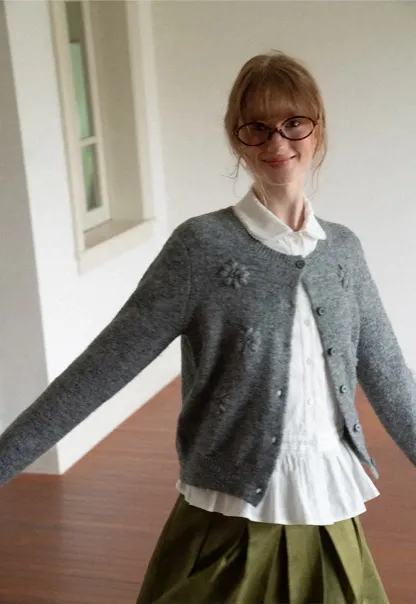 Peplum Hem Peter Pan Collar Button Up Shirt
