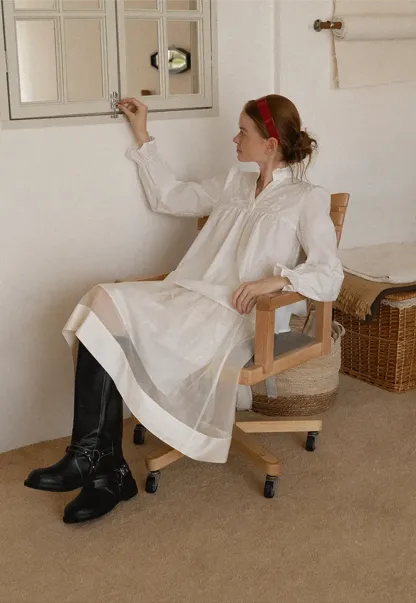 Embroidered Yoke Puff Sleeve Blouse
