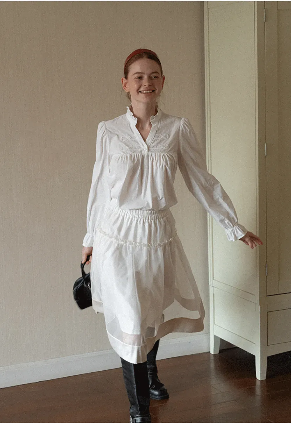 Embroidered Yoke Puff Sleeve Blouse