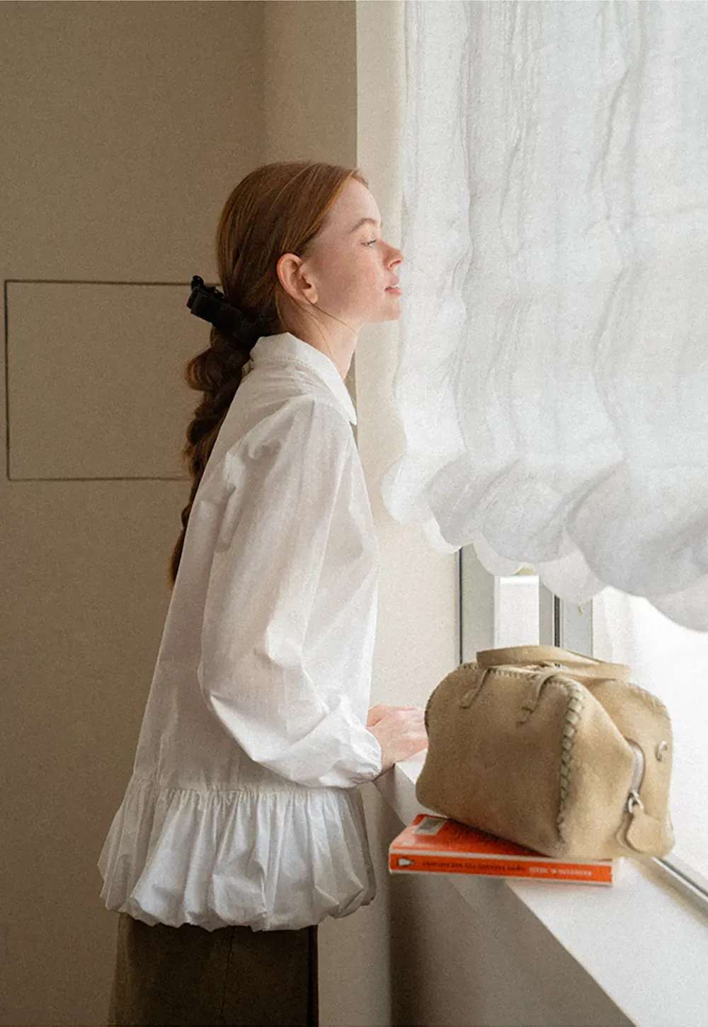 Peter Pan Collar Ruffled Hem Shirt