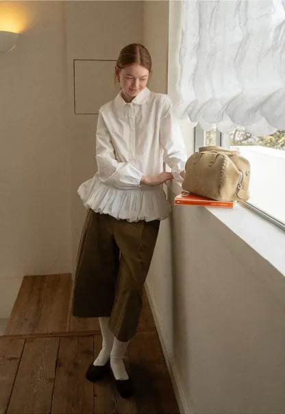 Peter Pan Collar Ruffled Hem Shirt