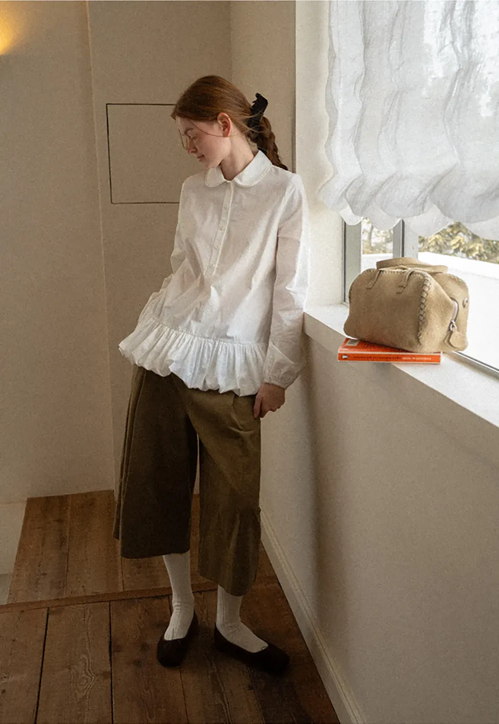 Peter Pan Collar Ruffled Hem Shirt