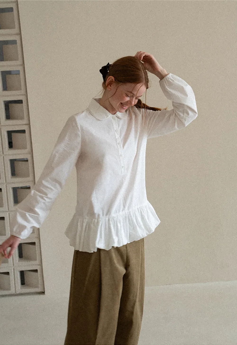 Peter Pan Collar Ruffled Hem Shirt
