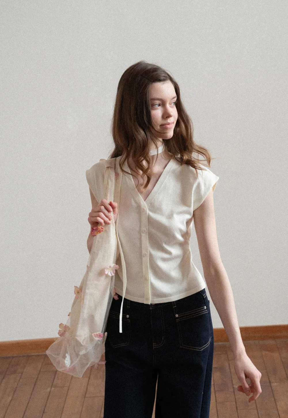 V neck short sleeve knit cardigan with floral trim