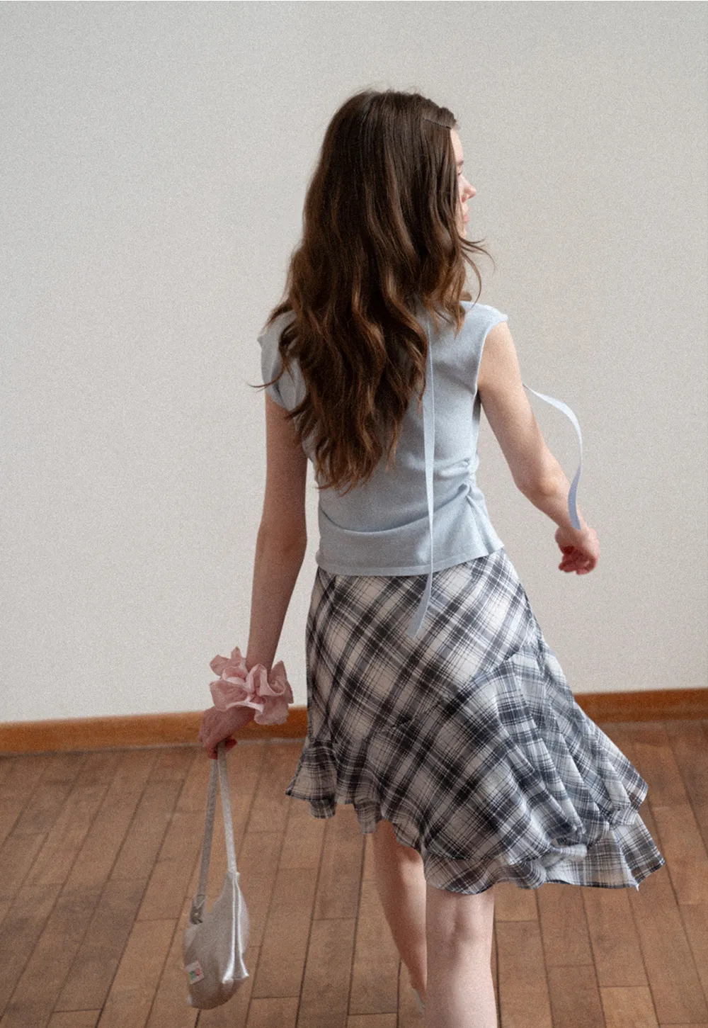 V neck short sleeve knit cardigan with floral trim