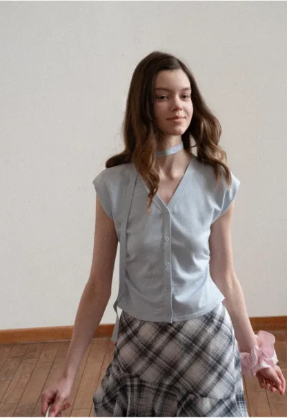 V neck short sleeve knit cardigan with floral trim