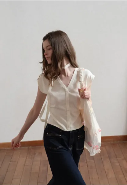 V neck short sleeve knit cardigan with floral trim